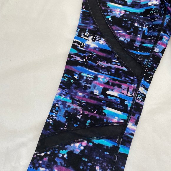 High Performance Calvin Klein Leggings ¾ Length - Picture 5 of 8
